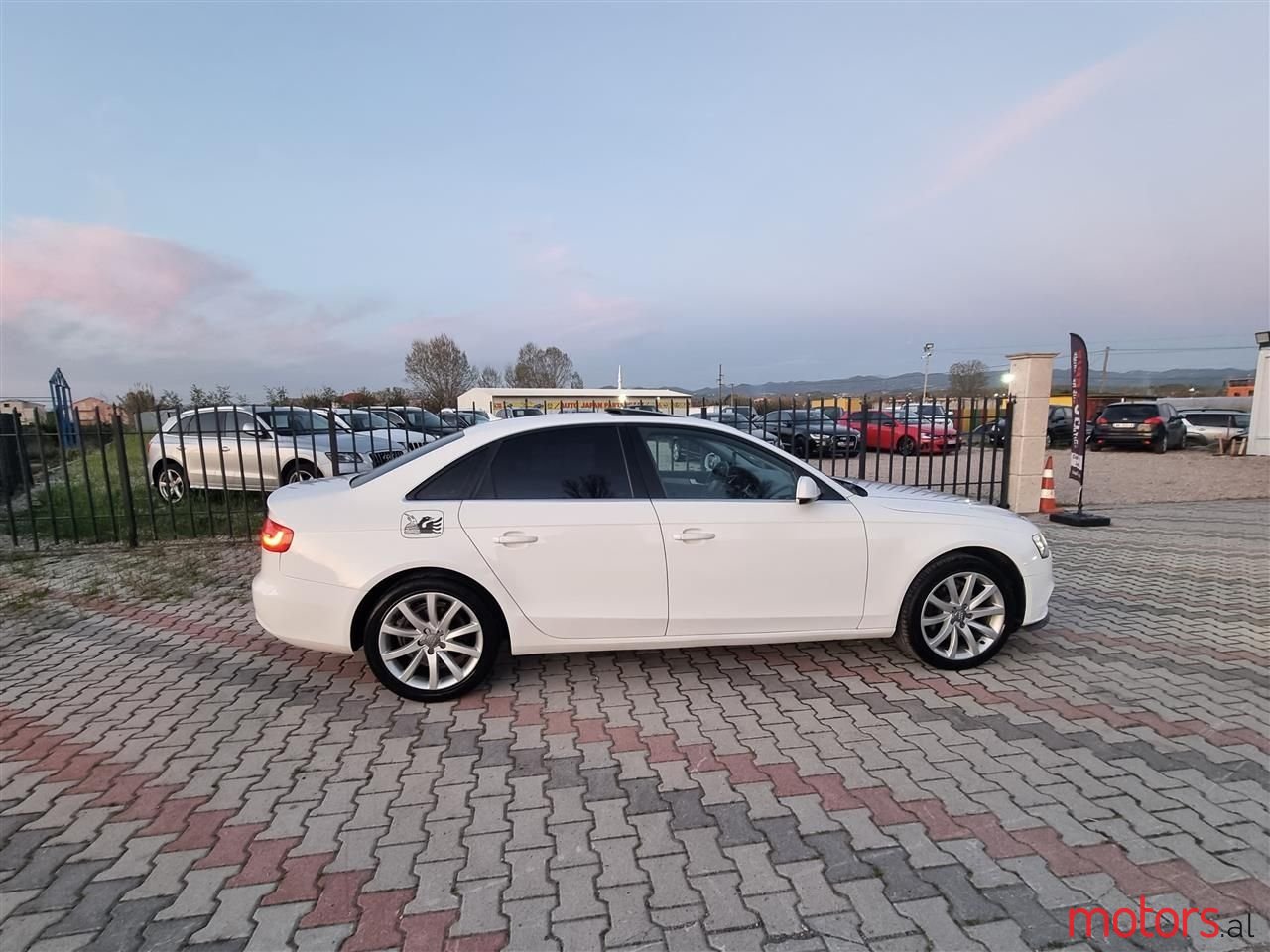 2013' Audi A4 photo #5