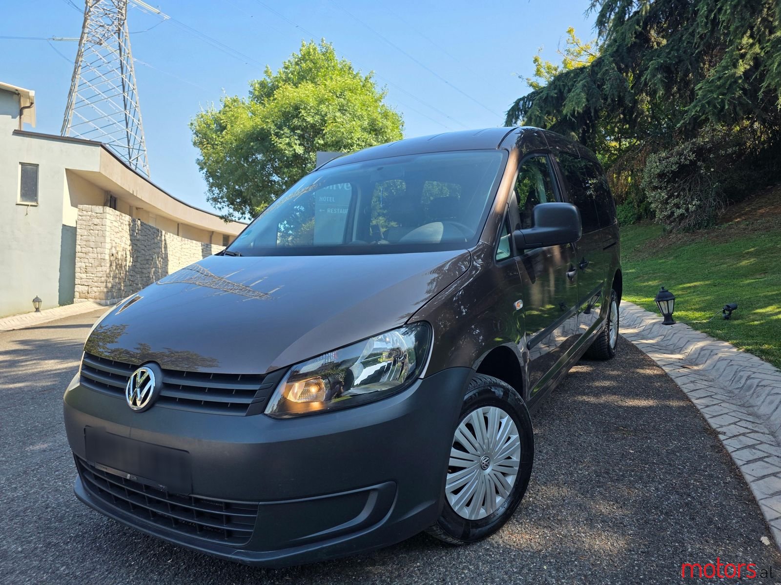 2014' Volkswagen Caddy photo #2