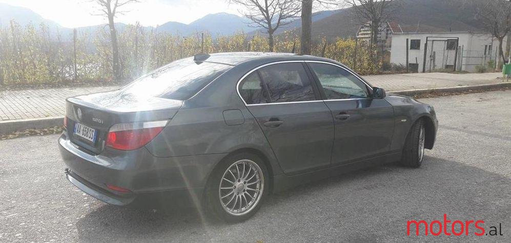 2006' BMW 520 photo #1