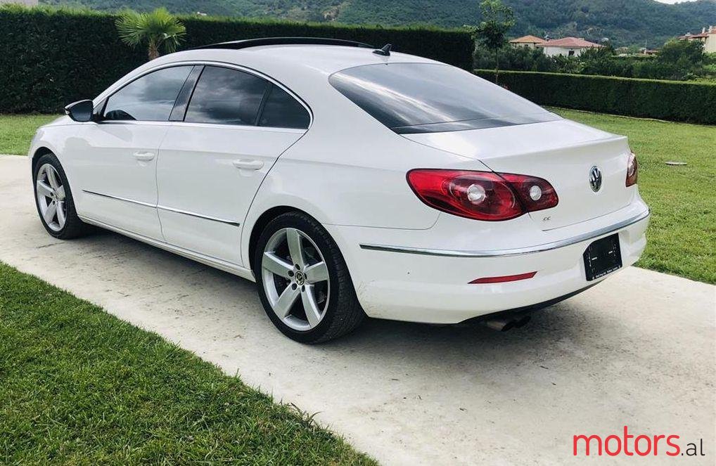 2009' Volkswagen CC photo #1