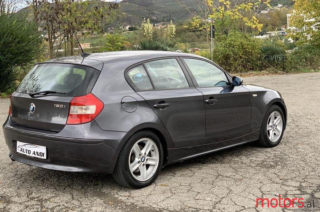 2006' BMW 120 photo #1