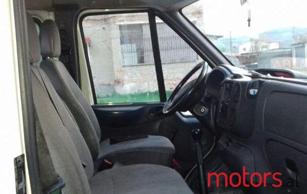 2003' Ford Transit photo #2