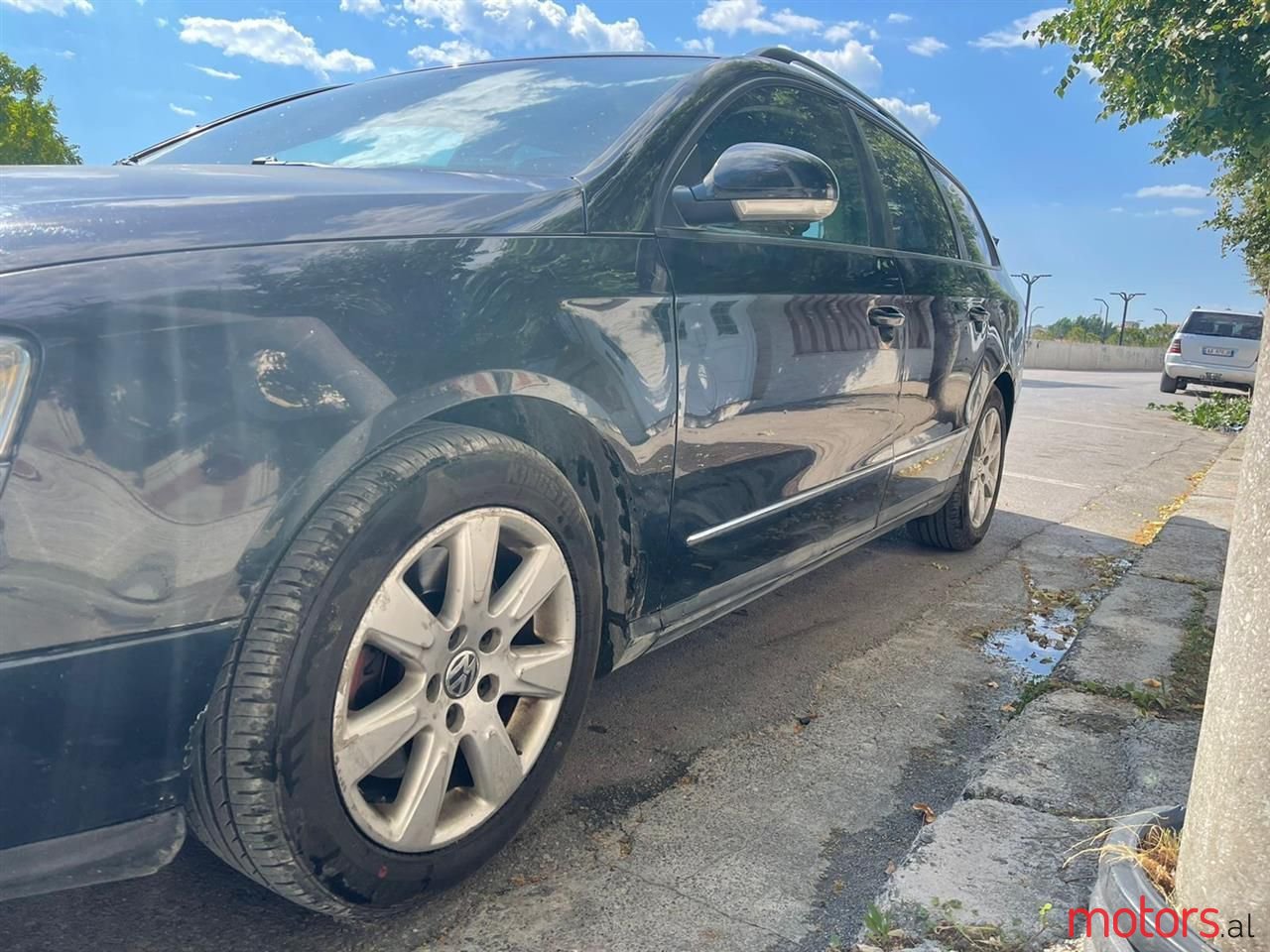 2006' Volkswagen Passat photo #6