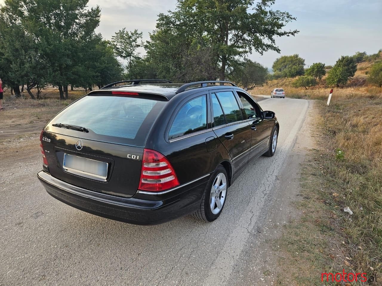 2006' Mercedes-Benz 220 photo #2