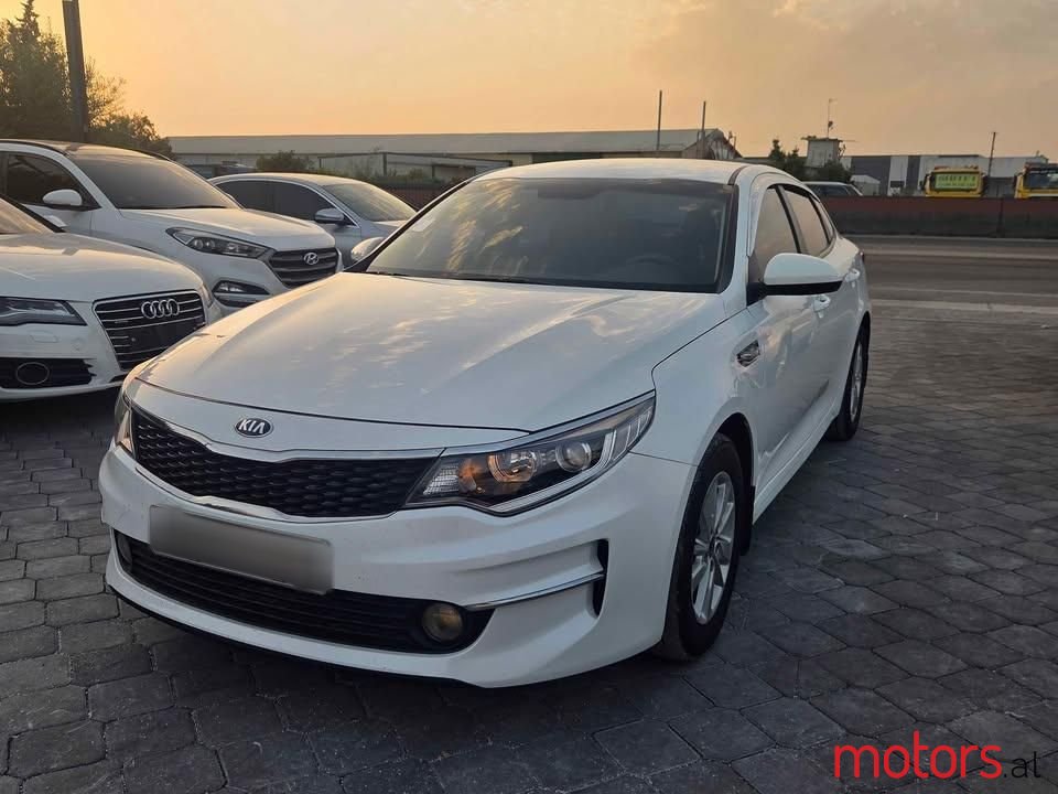 2018' Kia K5 photo #2