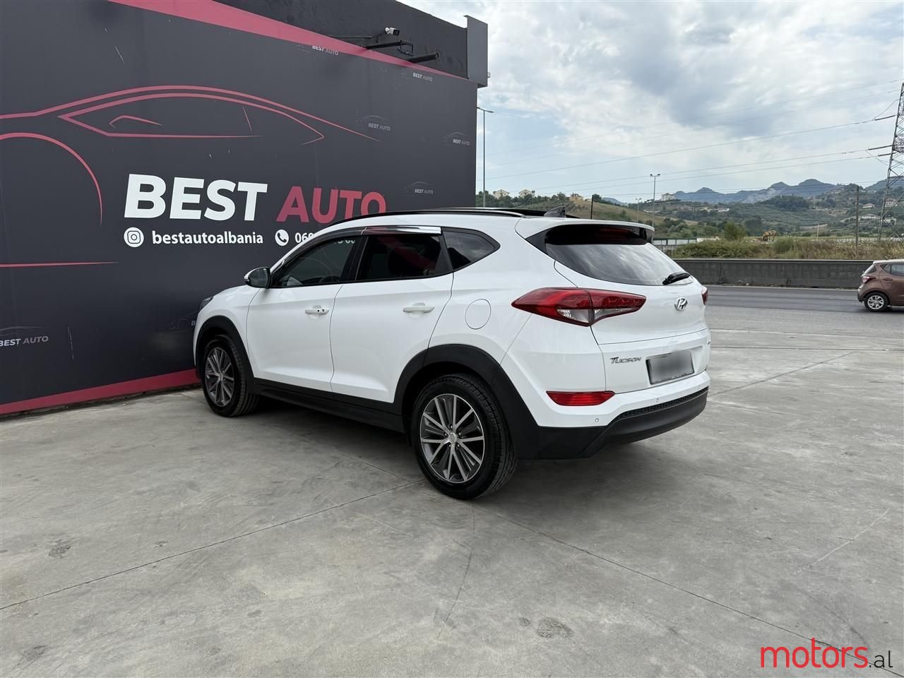 2015' Hyundai Tucson photo #2