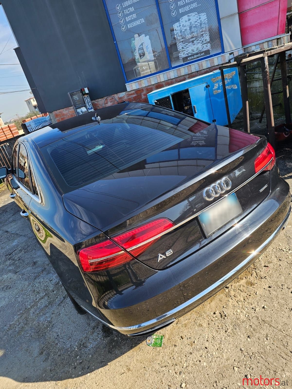 2015' Audi A8 photo #1