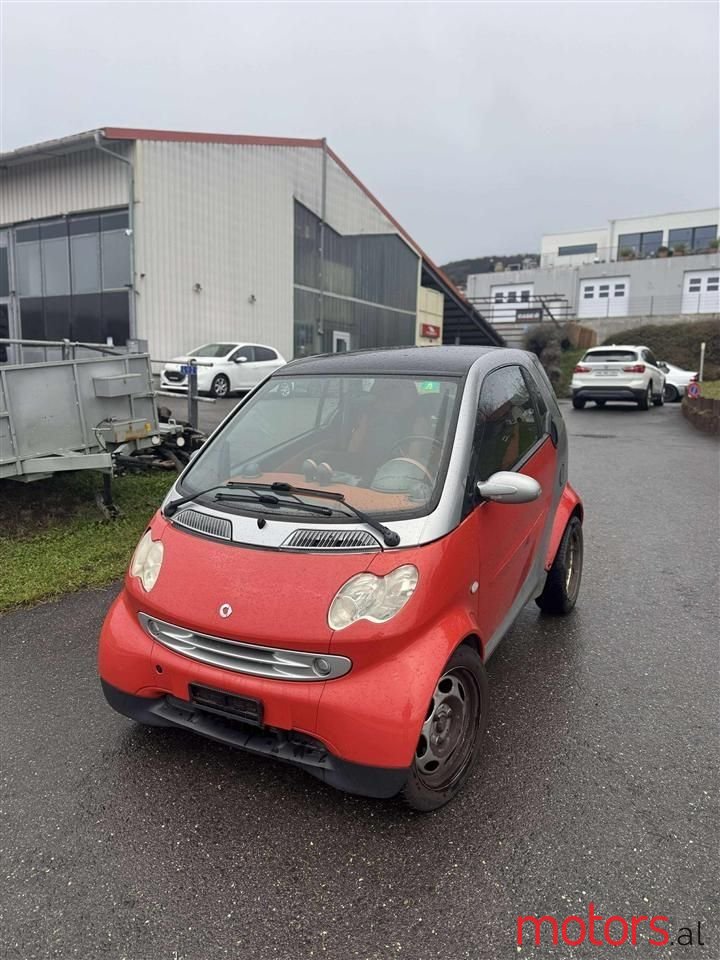 2010' Smart Fortwo photo #2