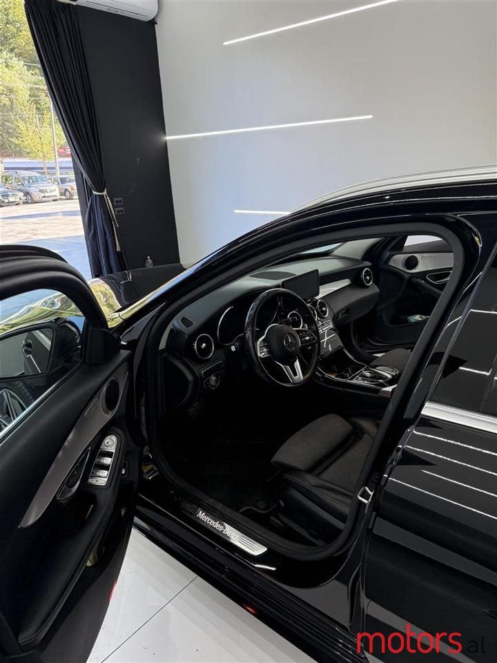 2018' Mercedes-Benz C 220 photo #5