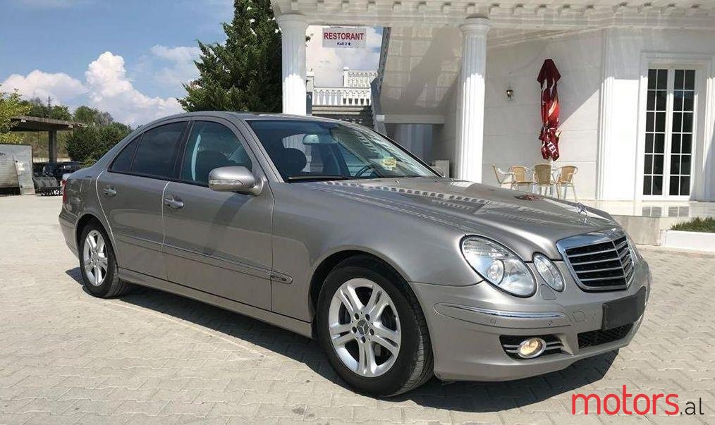 2006' Mercedes-Benz E 220 photo #1