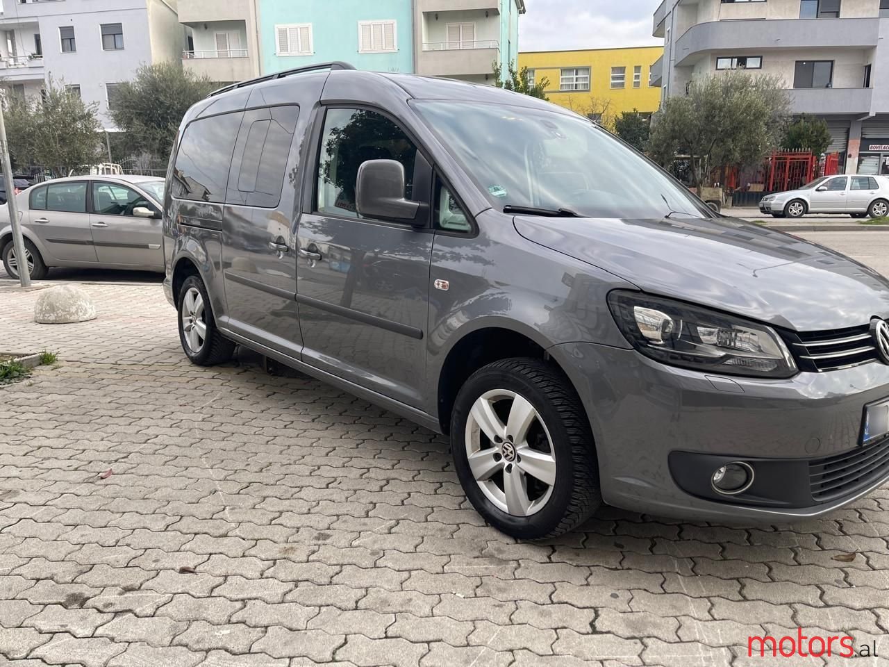 2015' Volkswagen Caddy photo #6