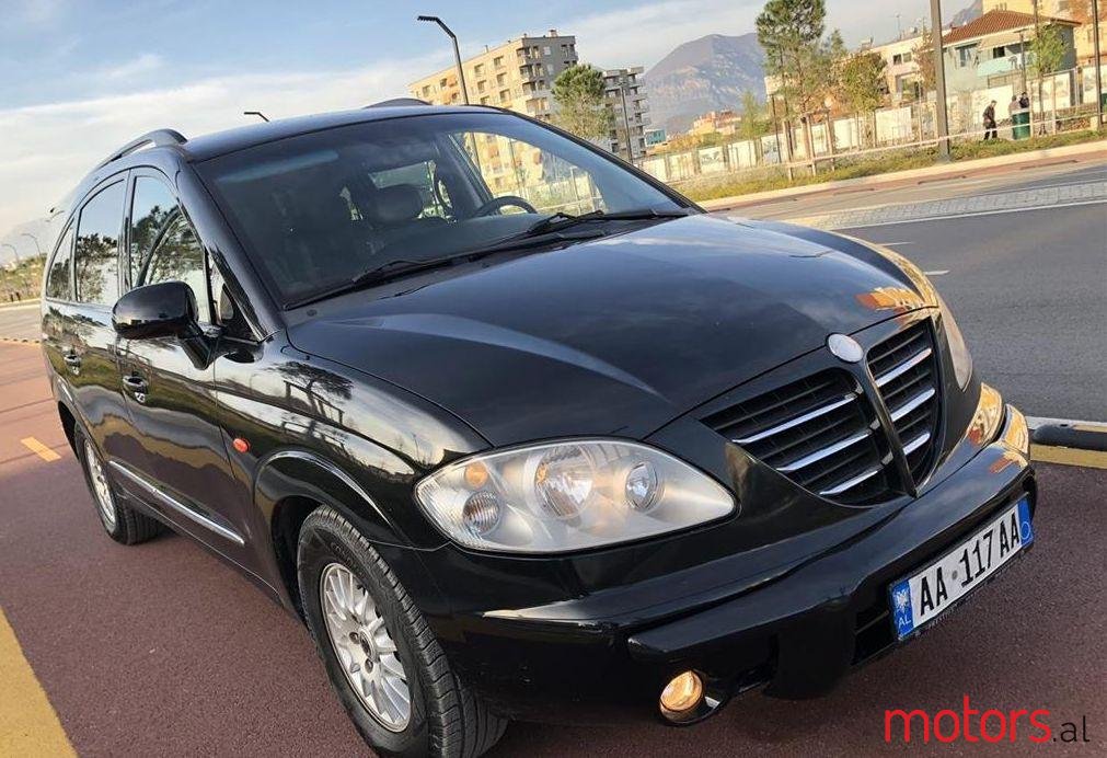 2007' SsangYong Rodius photo #1