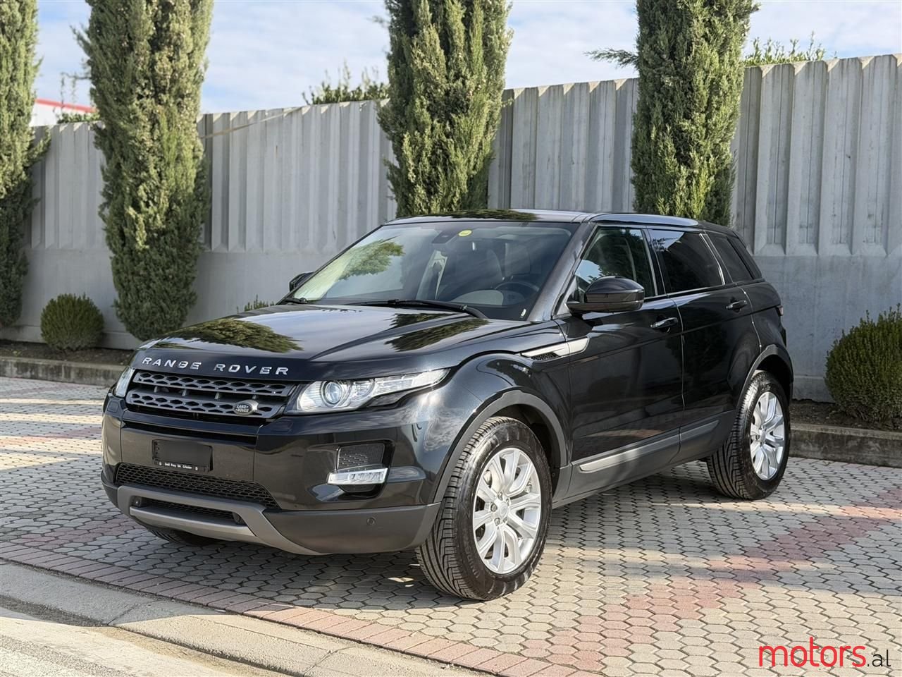 2015' Land Rover Range Rover Evoque photo #1