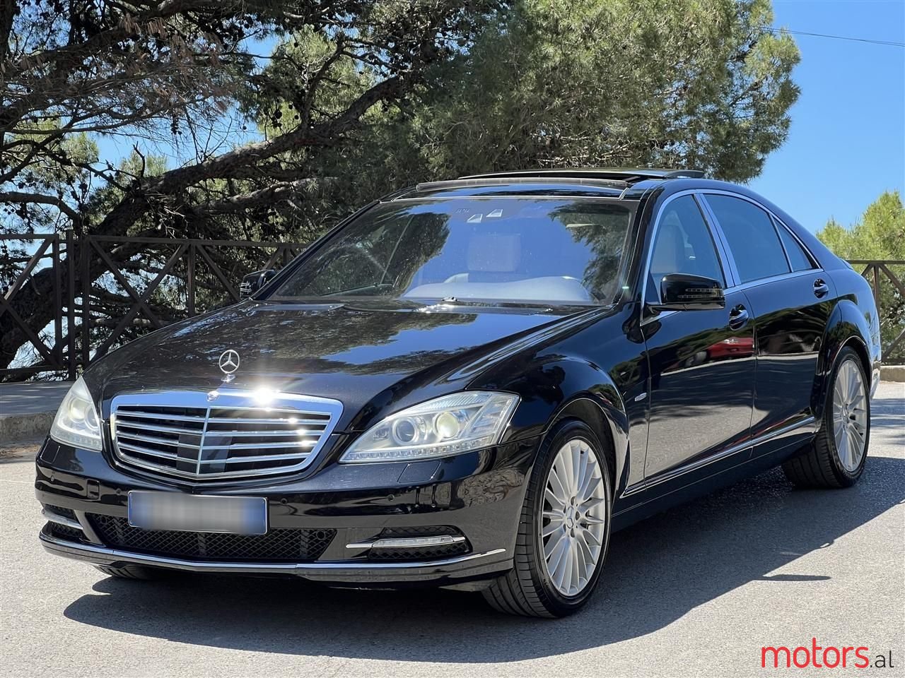 2010' Mercedes-Benz S 350 photo #1