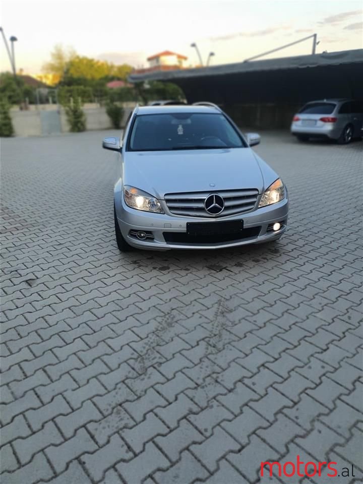 2009' Mercedes-Benz C 220 photo #1