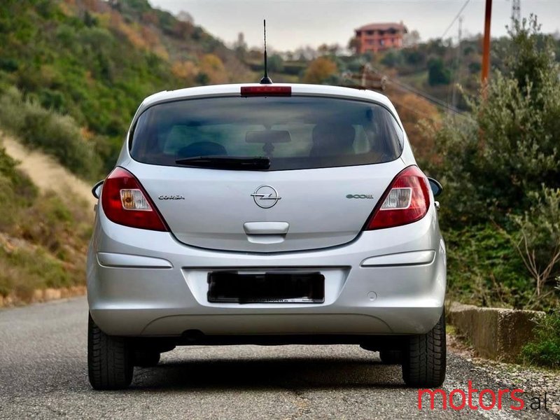 2011' Opel Corsa photo #6