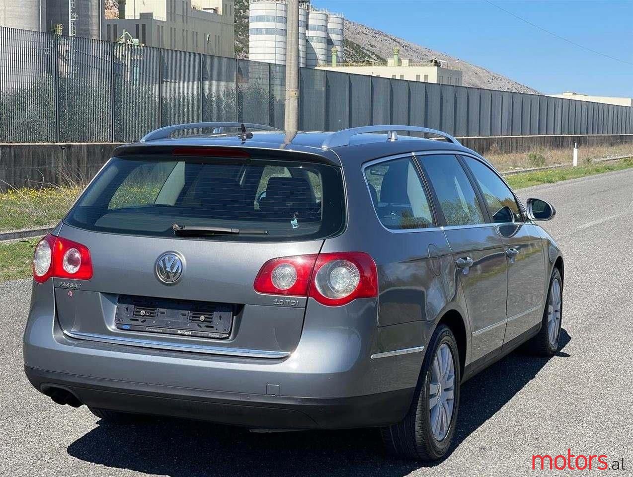 2006' Volkswagen Passat photo #4