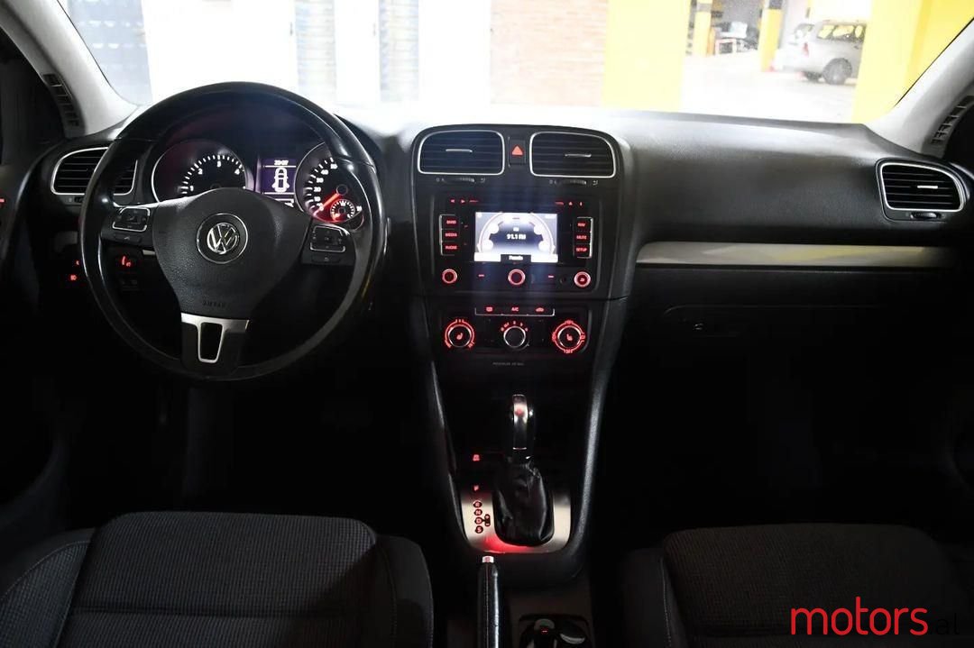 2013' Volkswagen Golf photo #6