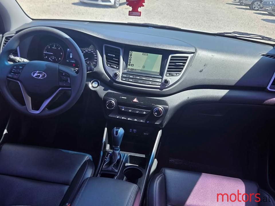2016' Hyundai Tucson photo #5