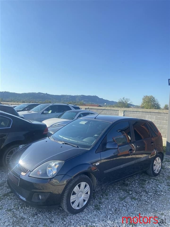 2006' Ford Fiesta photo #3