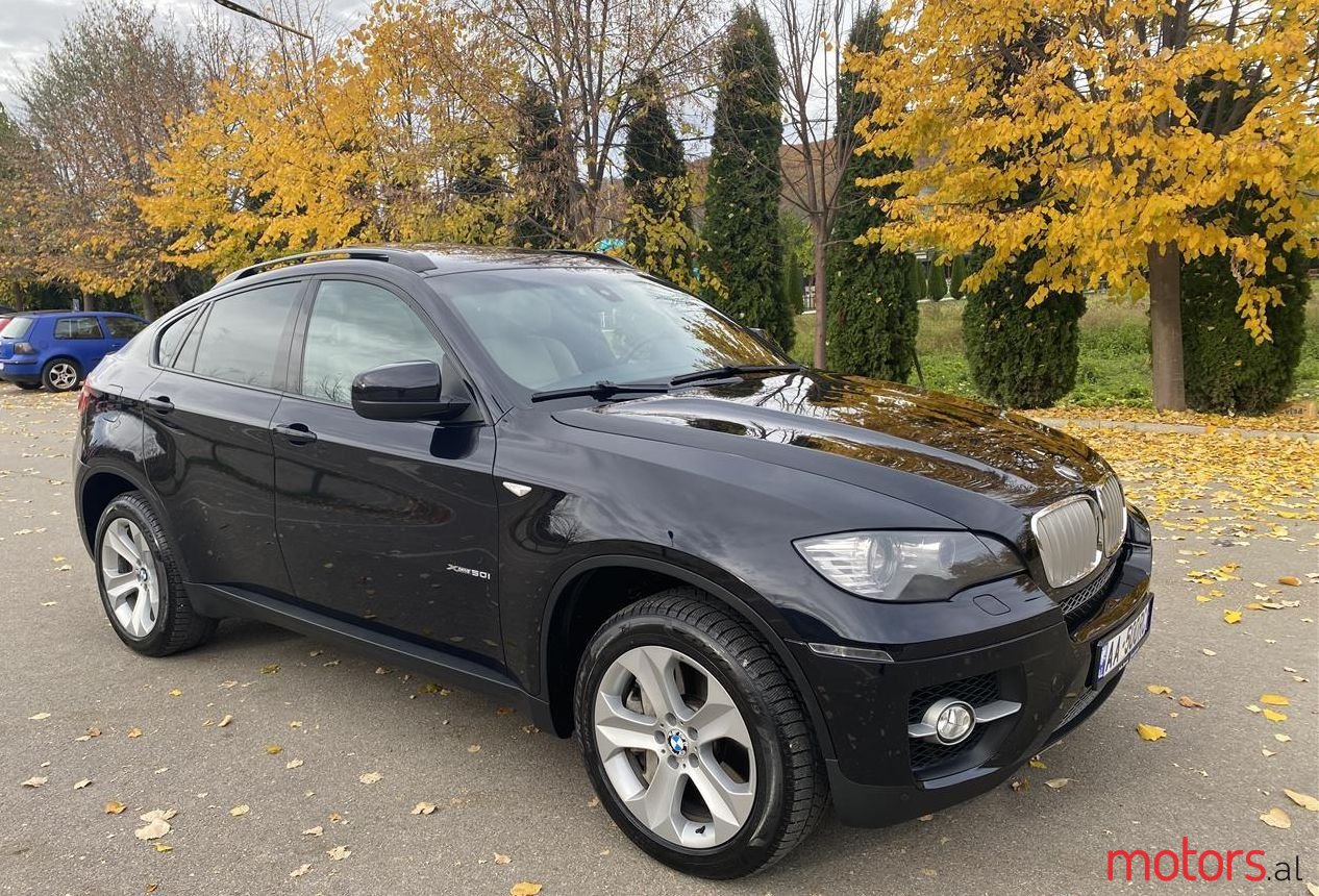2010' BMW X6 M photo #1