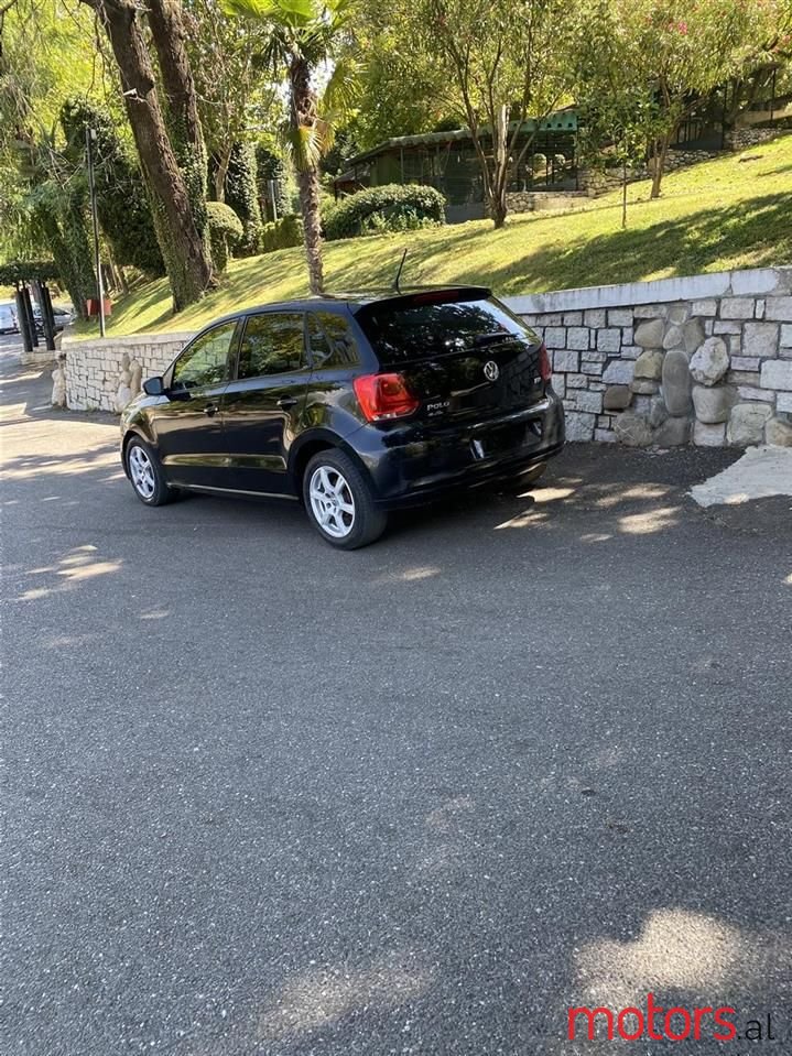 2009' Volkswagen Polo photo #2