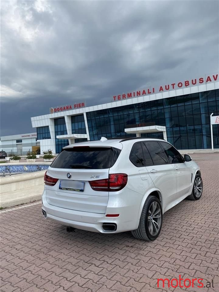 2015' BMW X5 photo #5