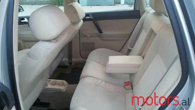 2003' Volkswagen Polo photo #3