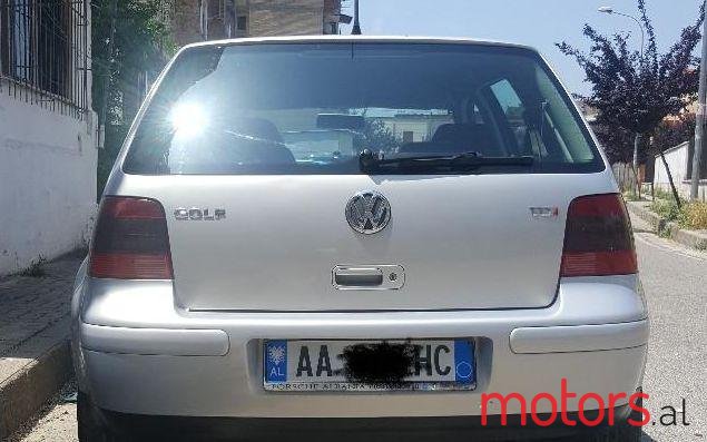 1999' Volkswagen Golf photo #2