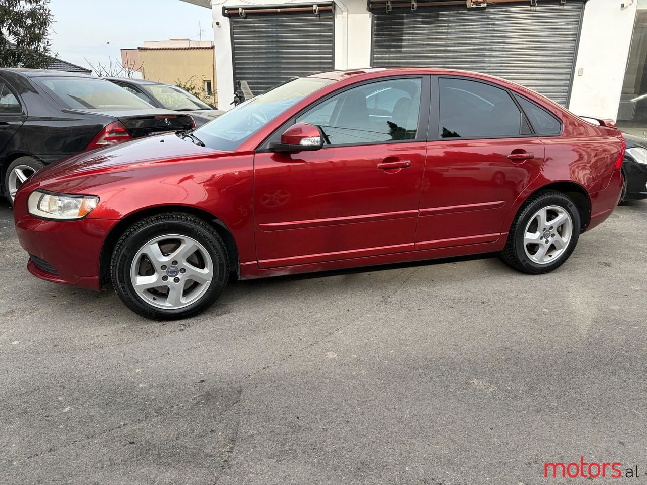 2011' Volvo S40 photo #2