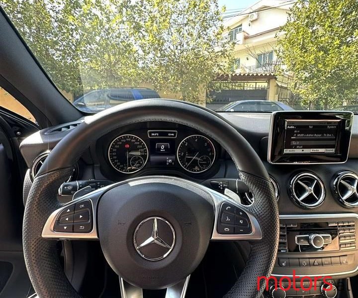 2015' Mercedes-Benz A 200 photo #1