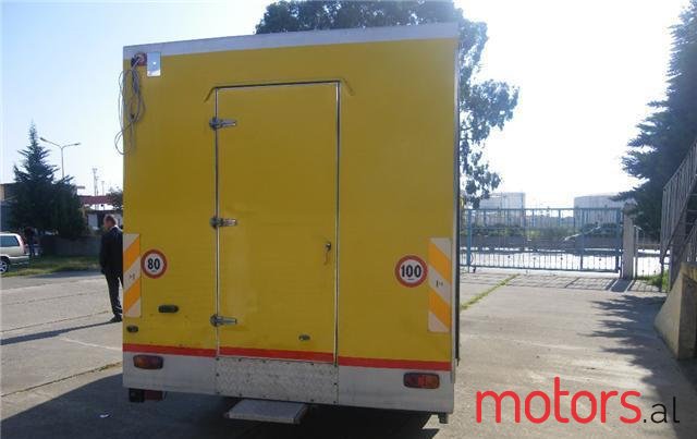 2010' Mercedes-Benz photo #6