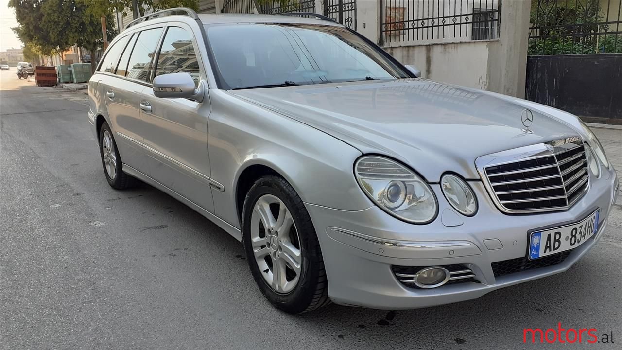 2007' Mercedes-Benz E 220 photo #2