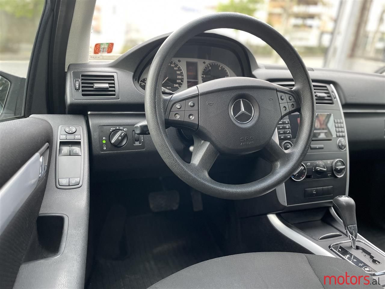 2007' Mercedes-Benz B 180 photo #6