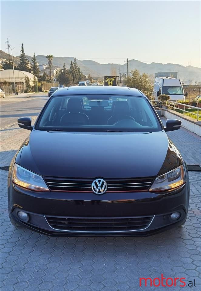 2013' Volkswagen Jetta photo #1