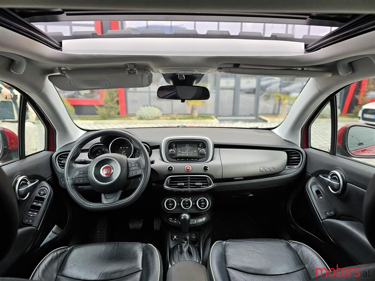 2017' Fiat 500X photo #3