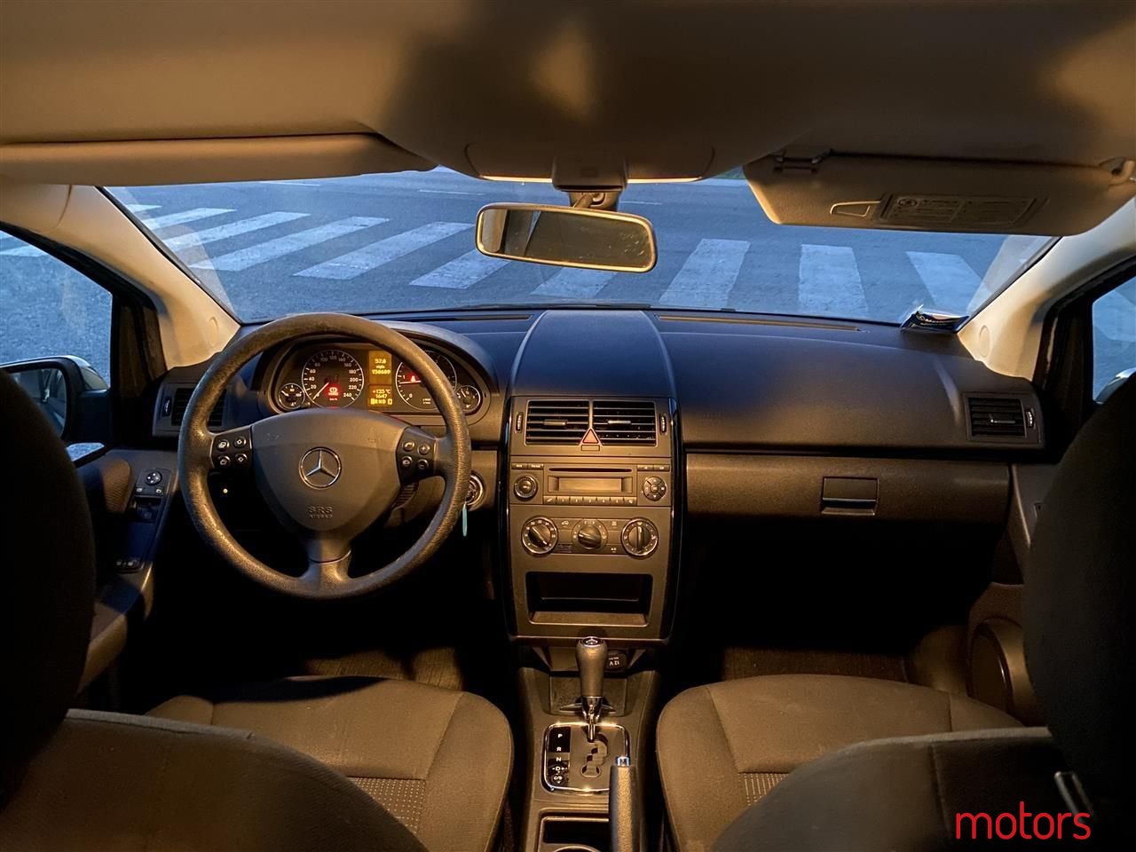 2010' Mercedes-Benz A 160 photo #3