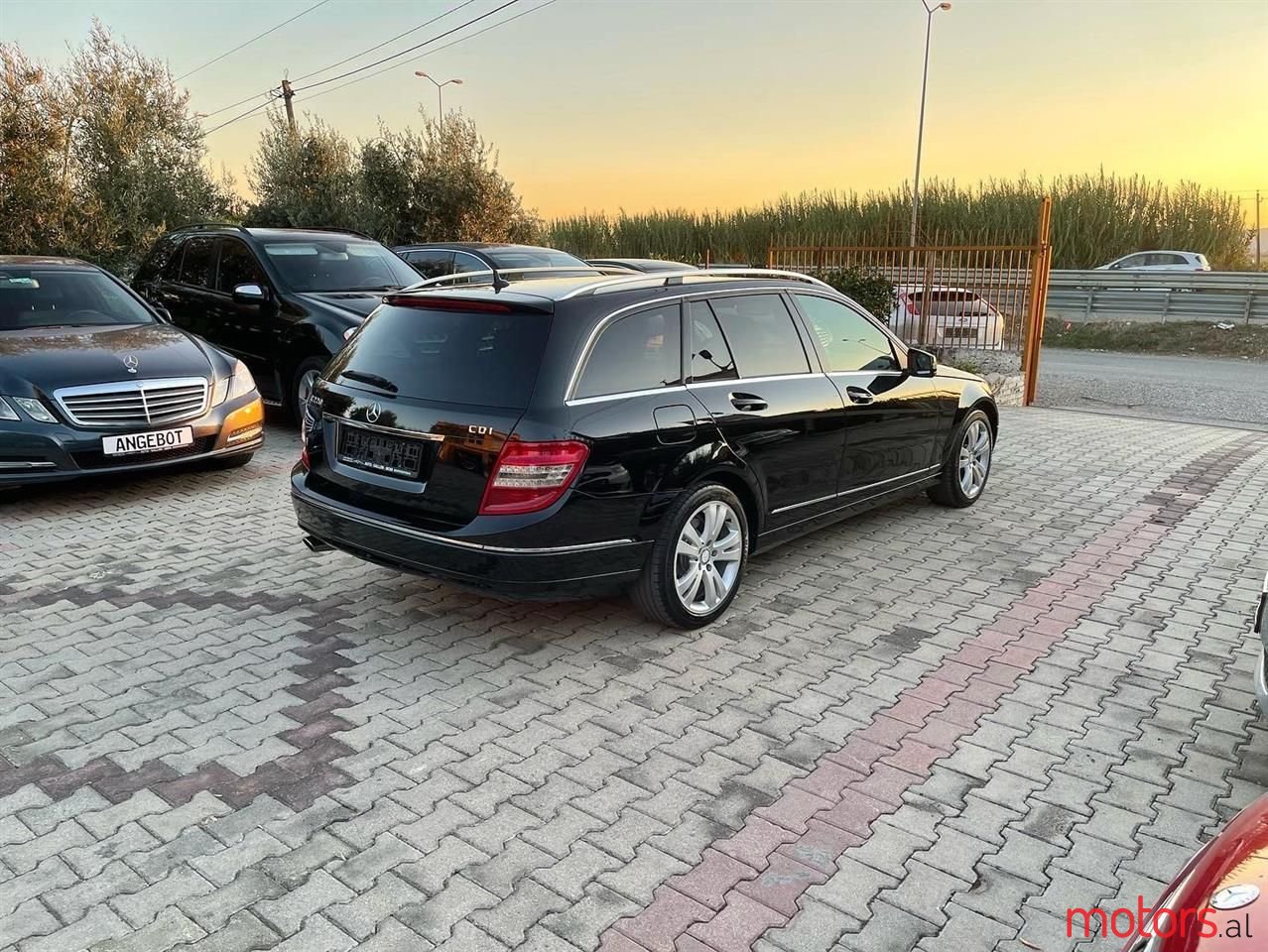 2008' Mercedes-Benz C 220 photo #2