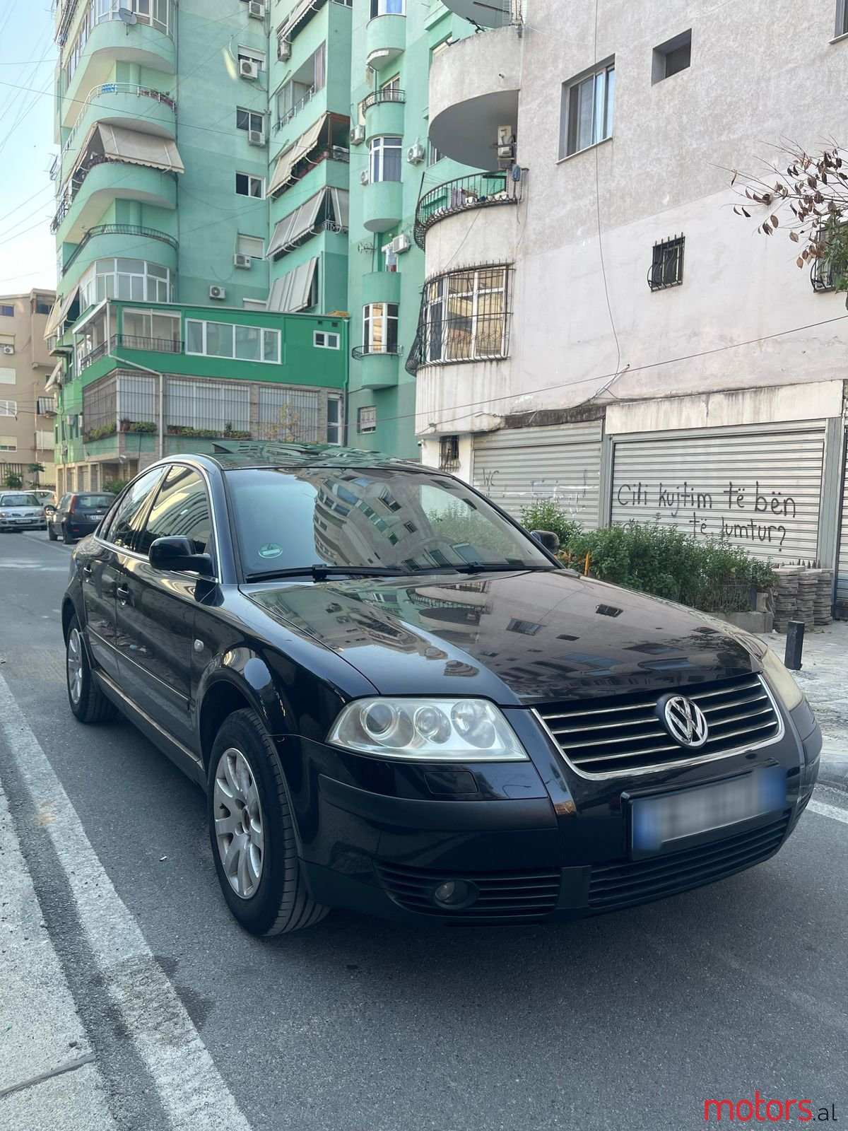 2003' Volkswagen Passat photo #2