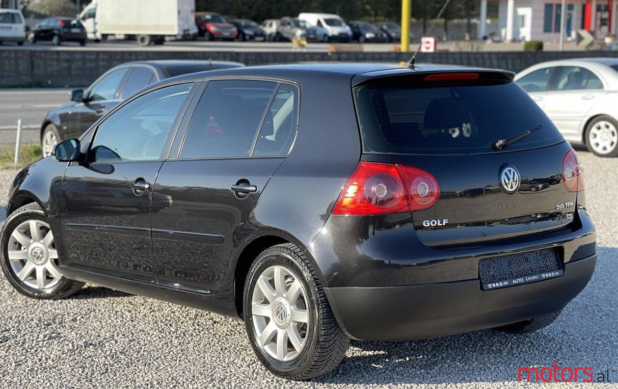 2006' Volkswagen Golf photo #2