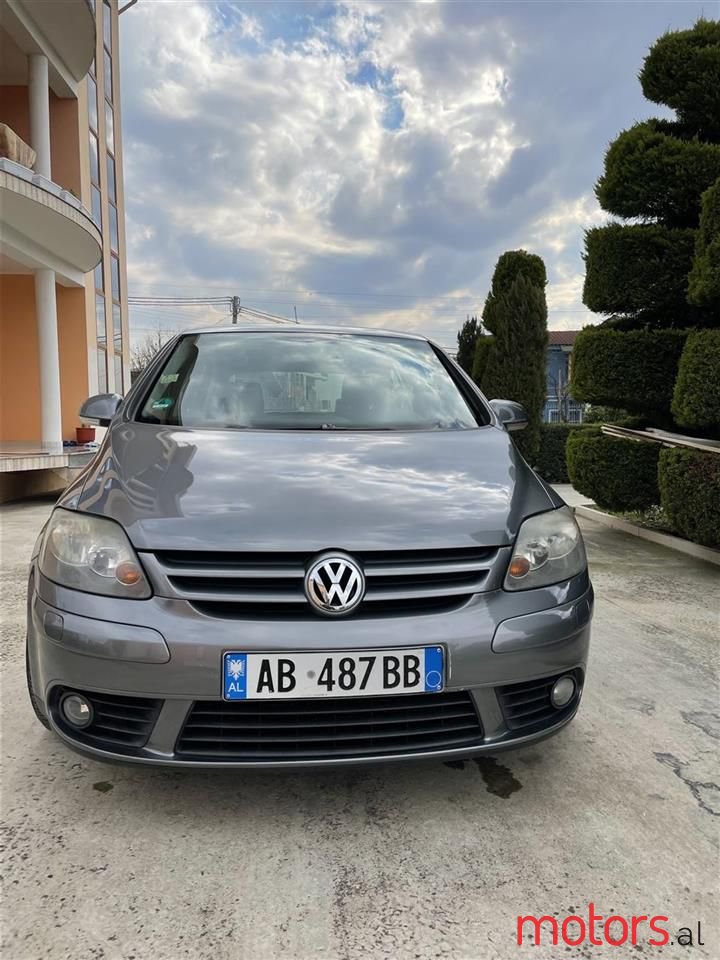 2005' Volkswagen Golf Plus photo #5