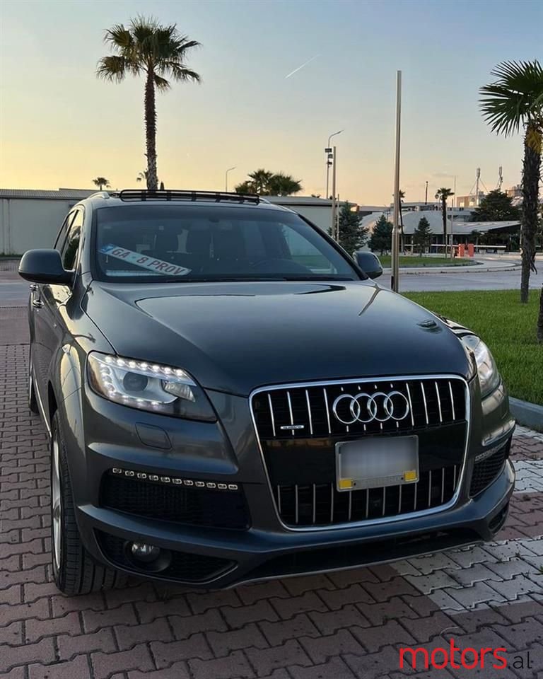 2014' Audi Q7 photo #2