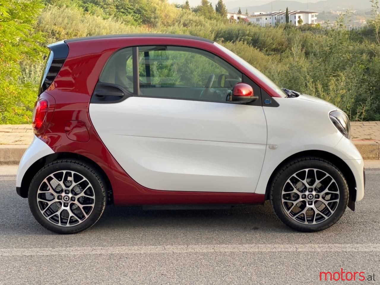 2020' Smart Fortwo photo #5