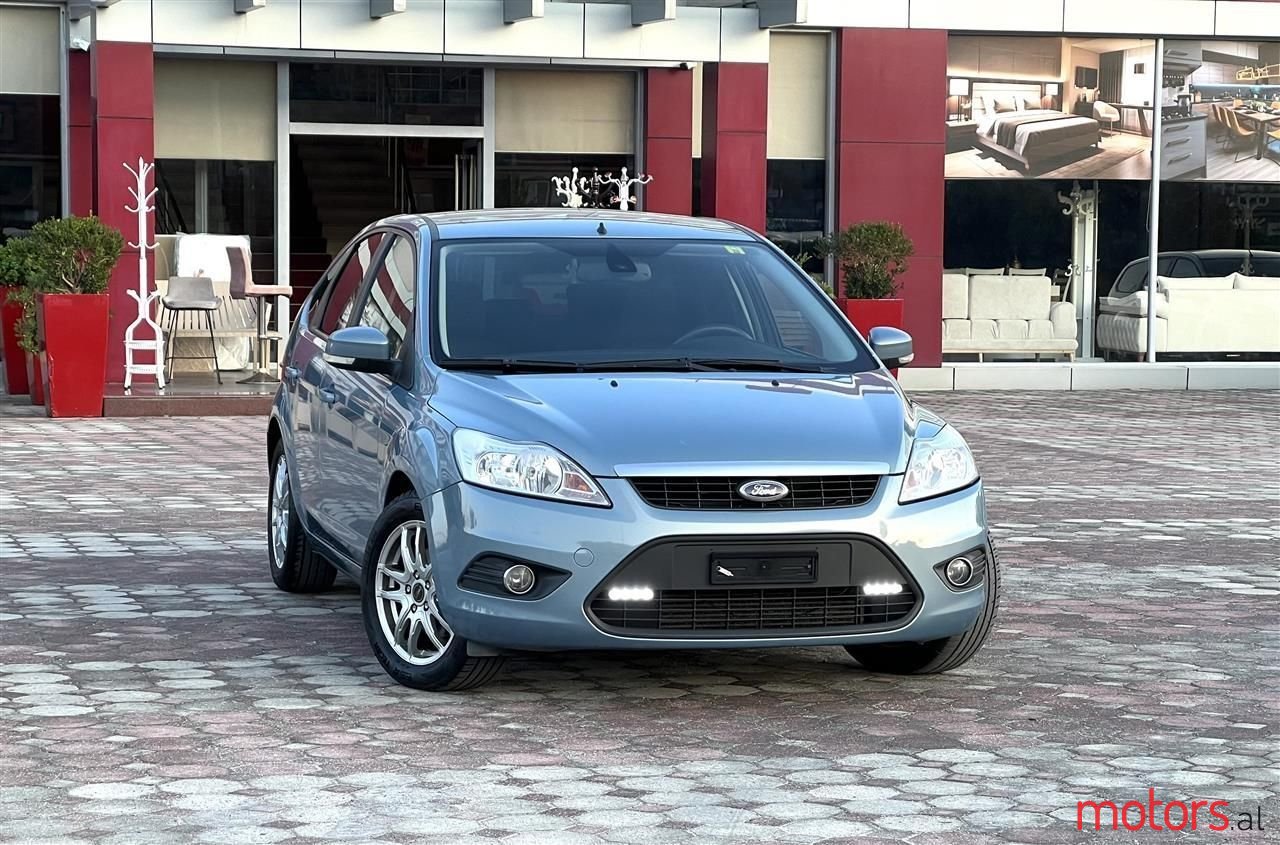 2009' Ford Focus photo #2