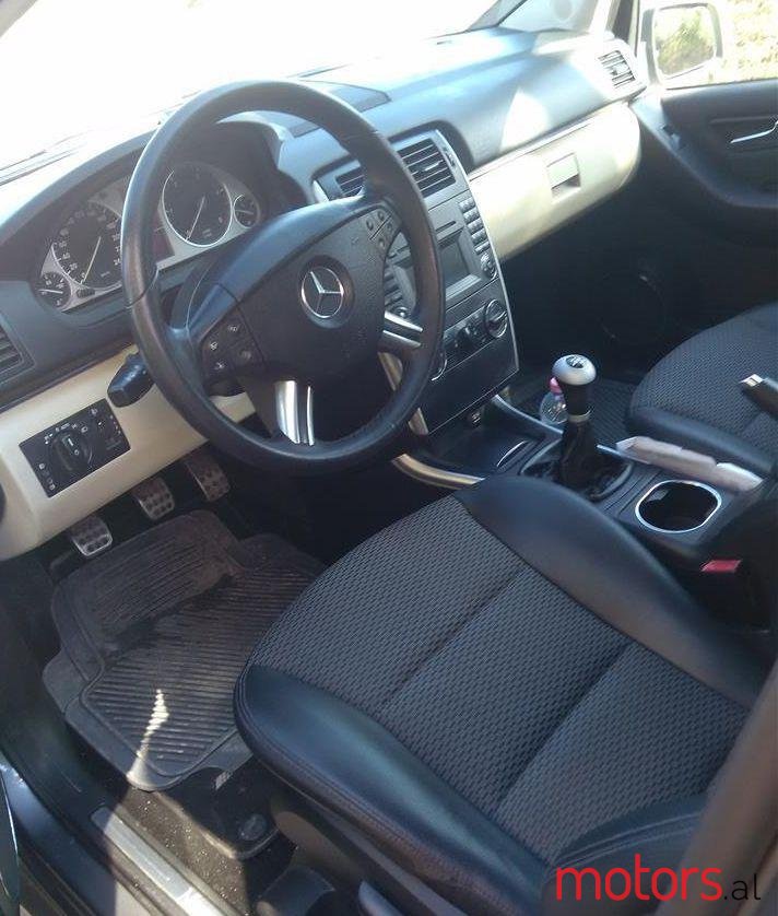 2008' Mercedes-Benz B 200 photo #2