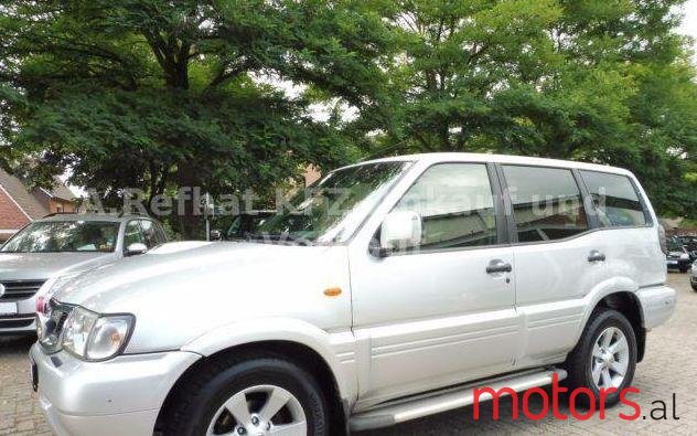 2003' Nissan Terrano photo #1
