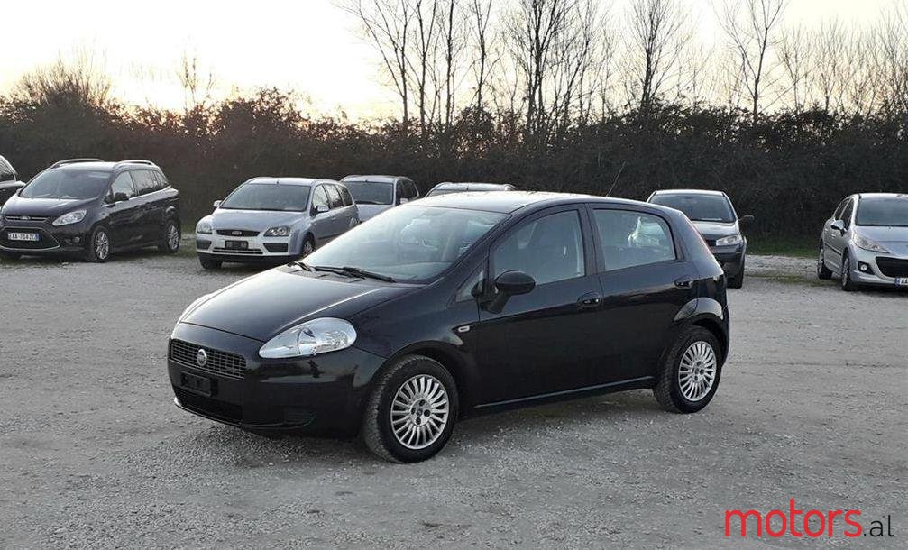 2007' Fiat Grande Punto photo #1