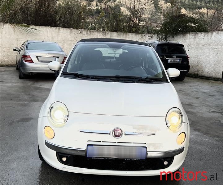 2011' Fiat 500C photo #3