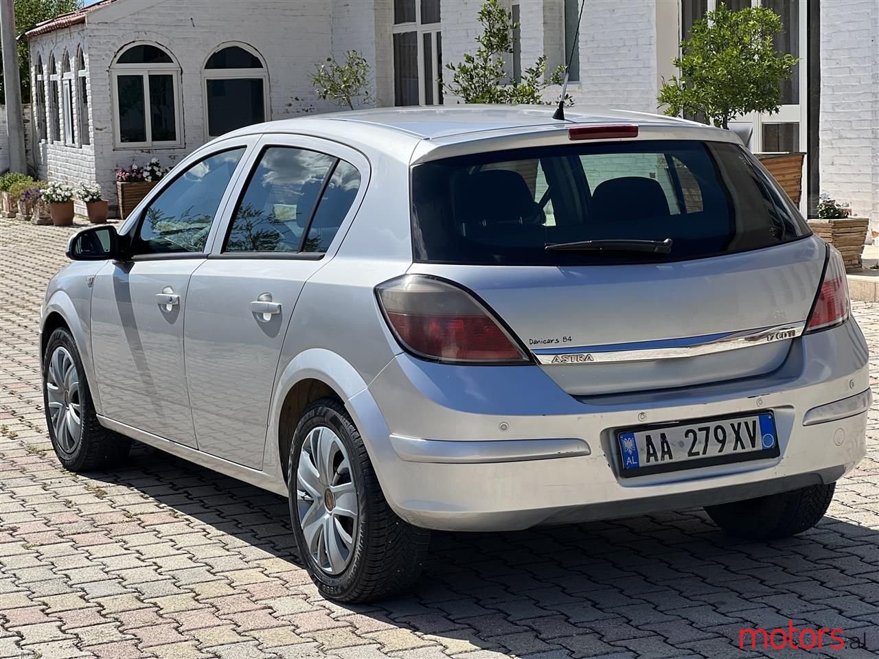 2005' Opel Astra photo #2