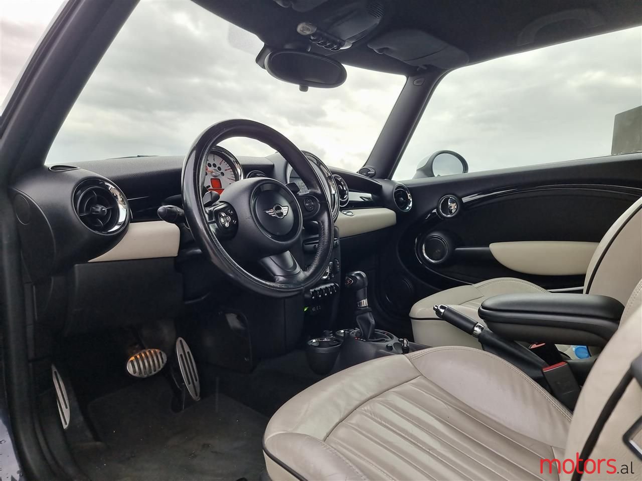 2012' MINI Cooper Sd photo #4